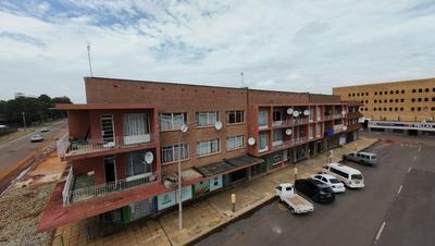 Apartment / Flat For Rent in Klerksdorp, Klerksdorp