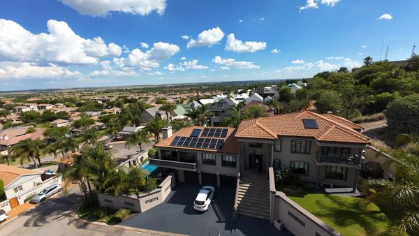 Townhouse For Sale in Wilkoppies, City Council Of Klerksdorp